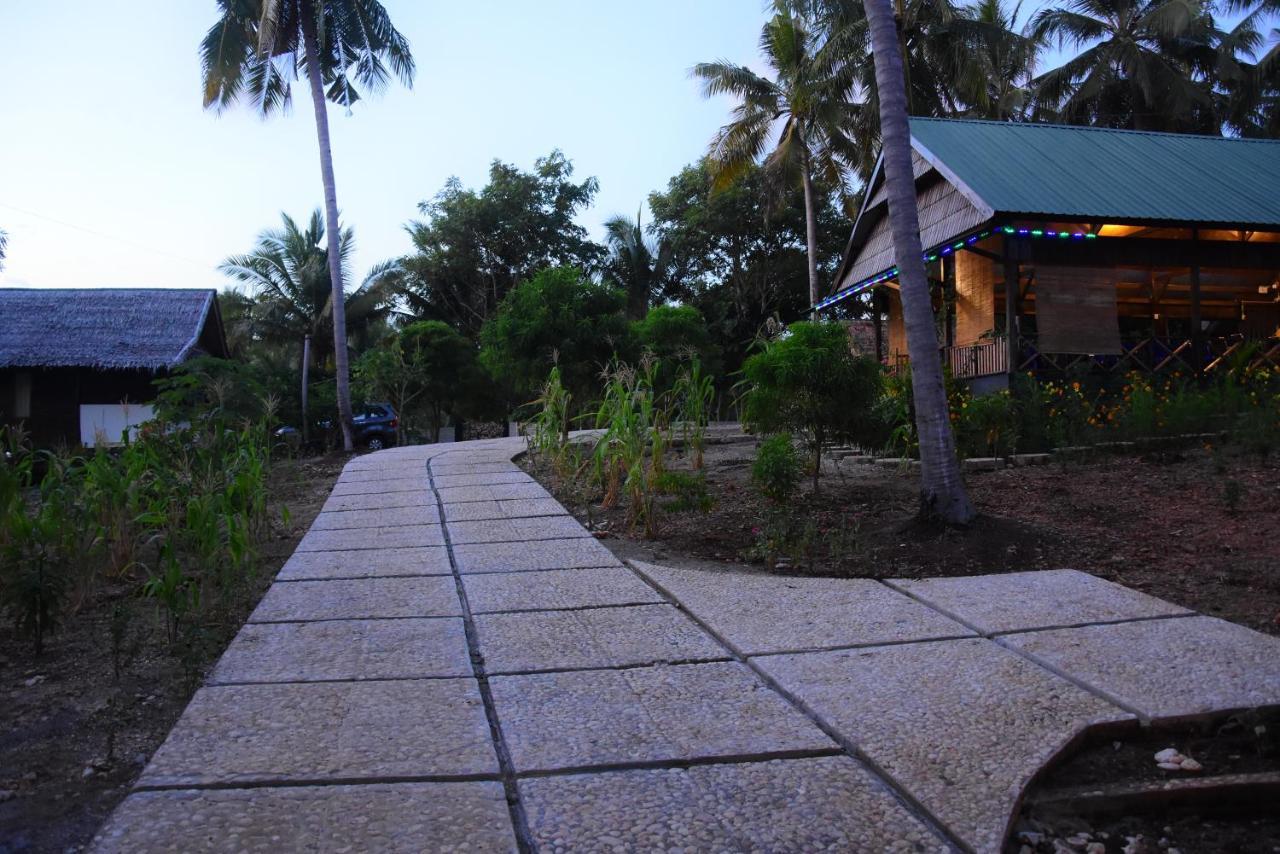 Sunari Beach Resort 2 Padang  ภายนอก รูปภาพ