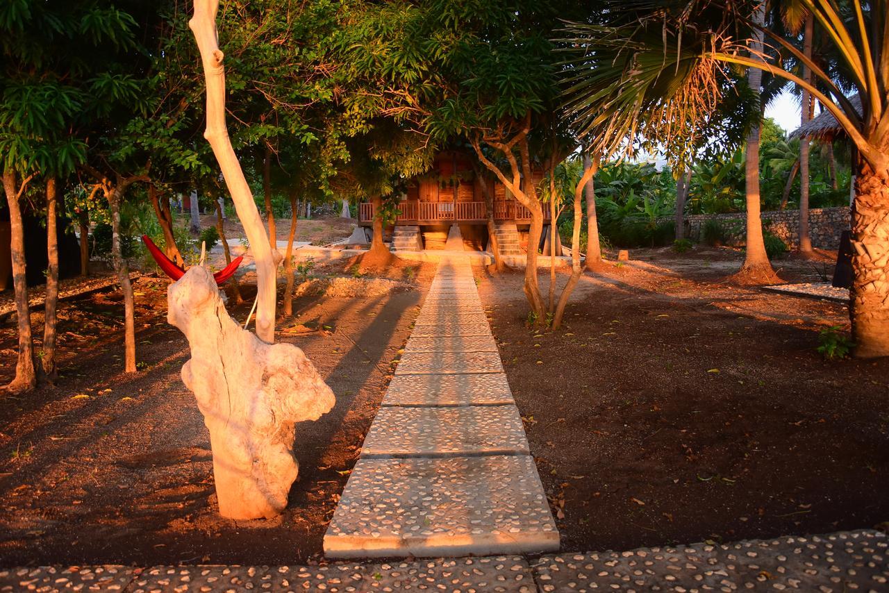 Sunari Beach Resort 2 Padang  ภายนอก รูปภาพ