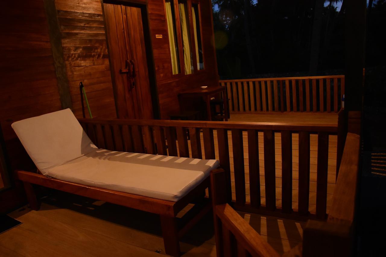 Sunari Beach Resort 2 Padang  ภายนอก รูปภาพ