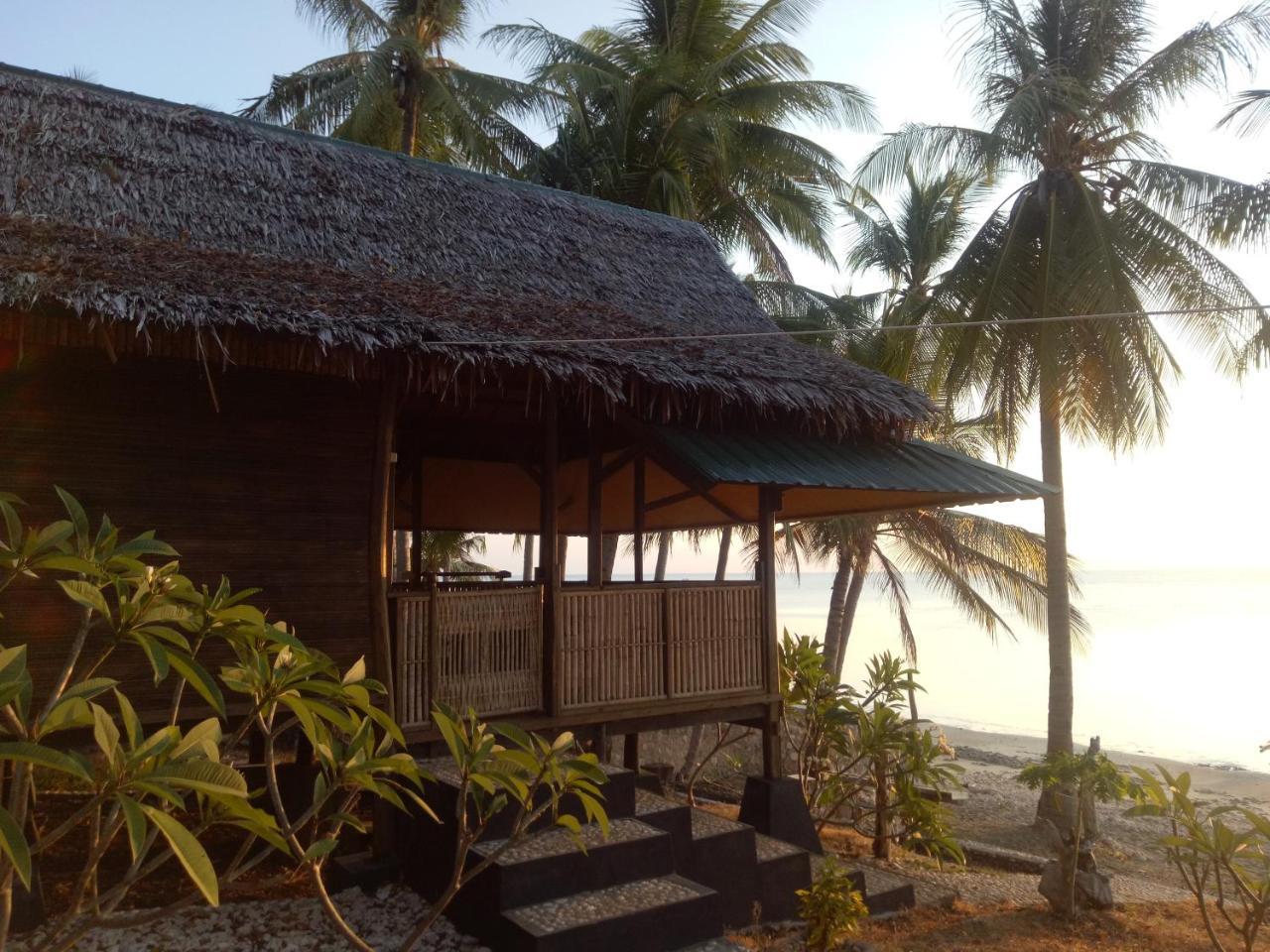 Sunari Beach Resort 2 Padang  ภายนอก รูปภาพ